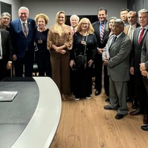 INFORMATIVO – FÓRUM DO TETO ÚNICO REÚNE-SE COM LIDERANÇA DO GOVERNO NA ALESP